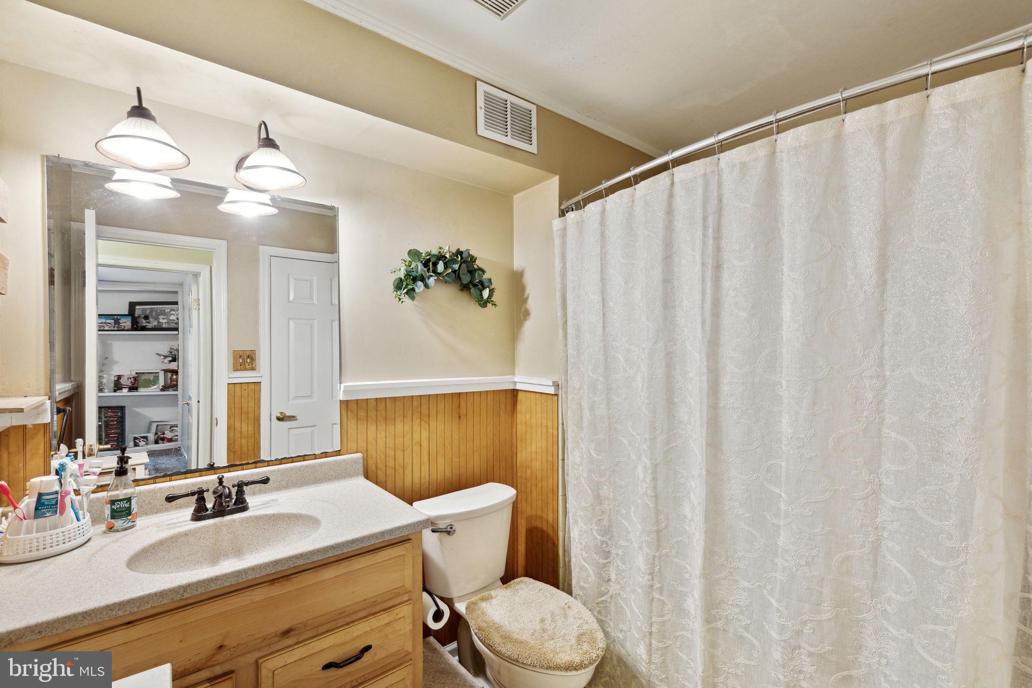 405-A Harwood Ct