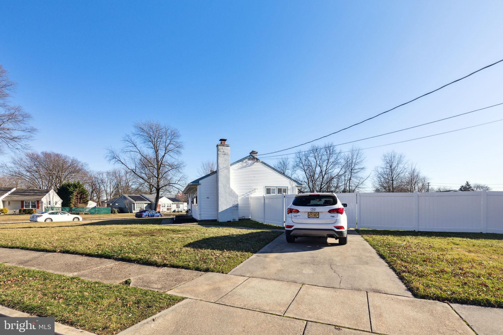 40 Baker Blvd