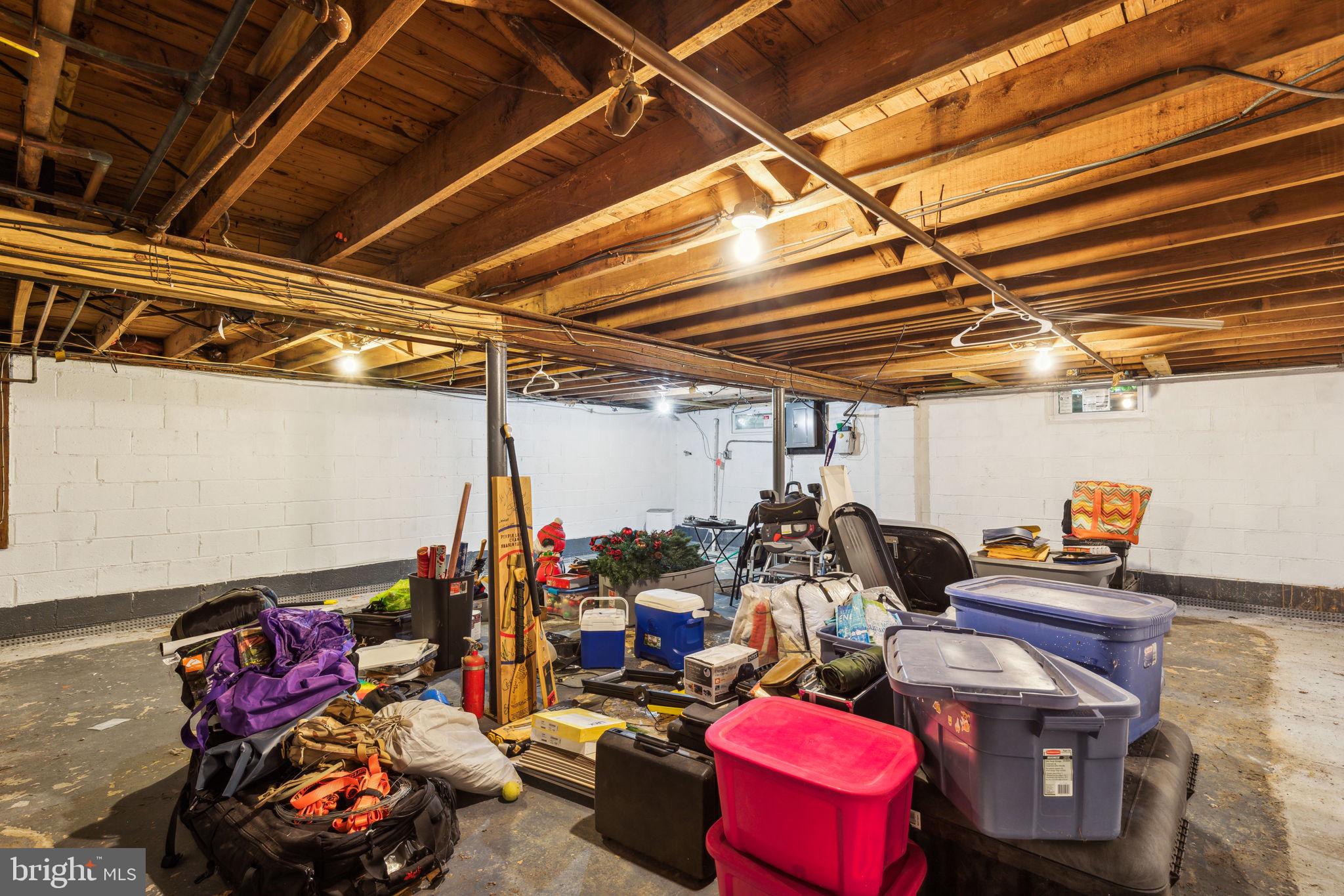 411 Kathleen Ave