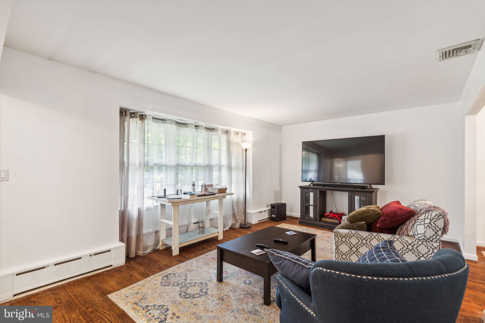 411 Kathleen Ave