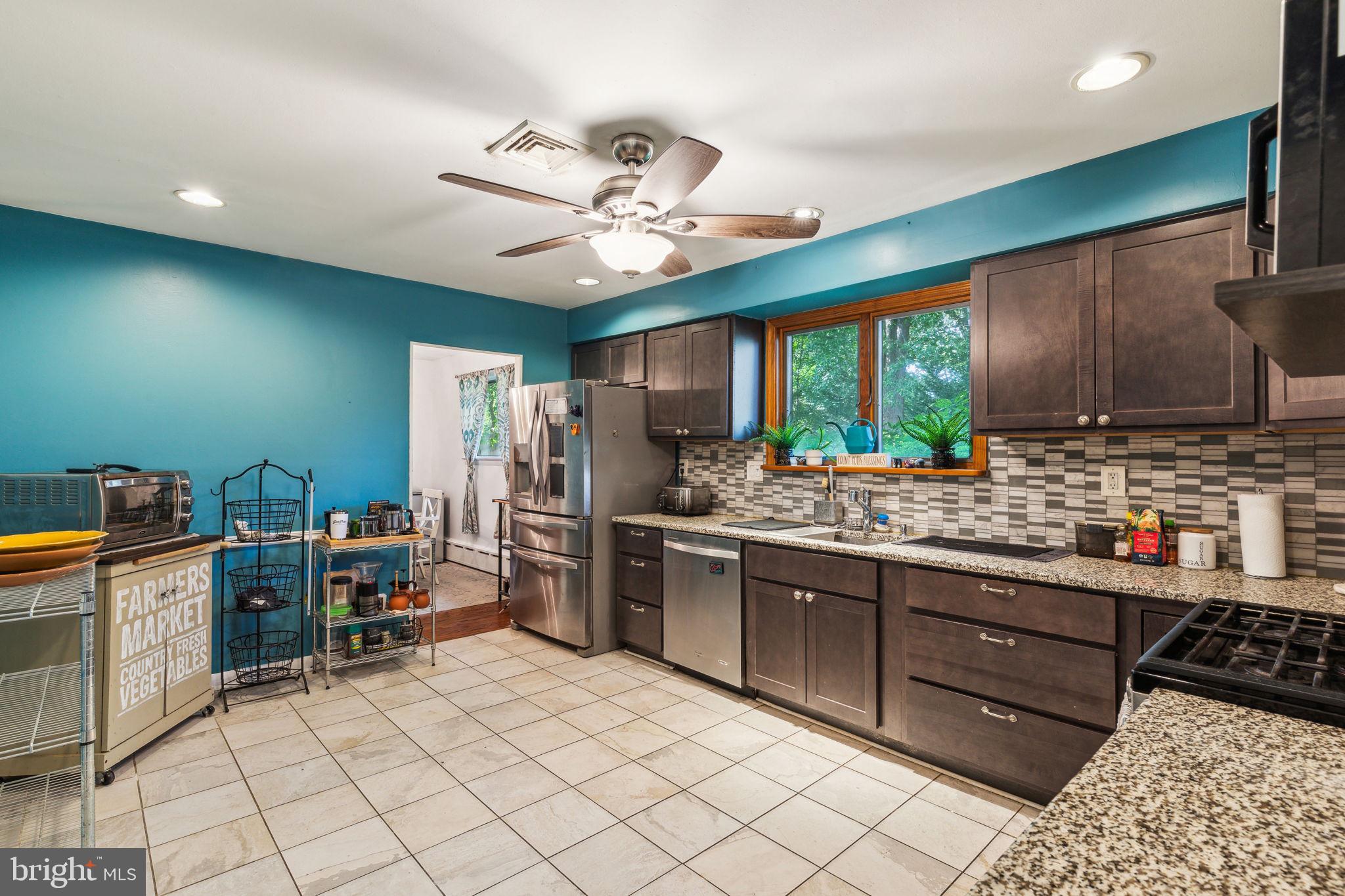 411 Kathleen Ave