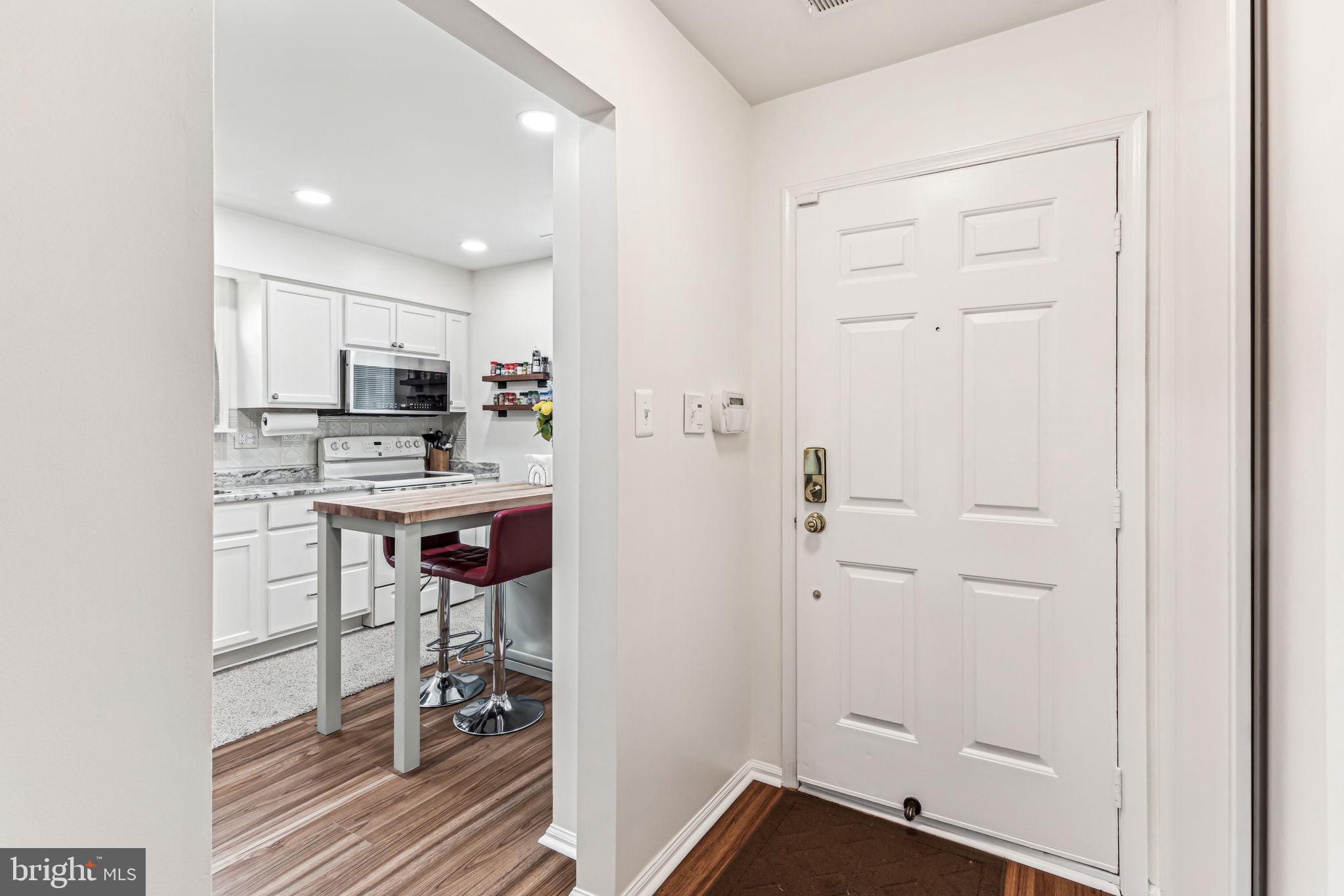 14 W Berwin Way