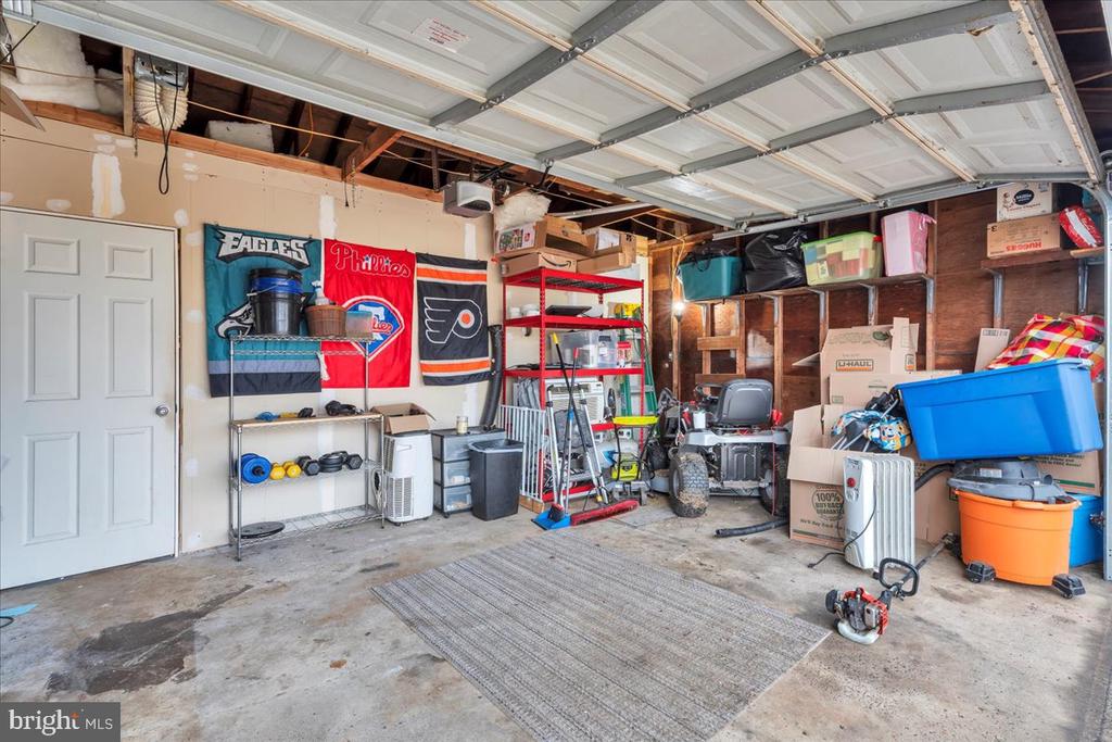 815 PEAR STREET