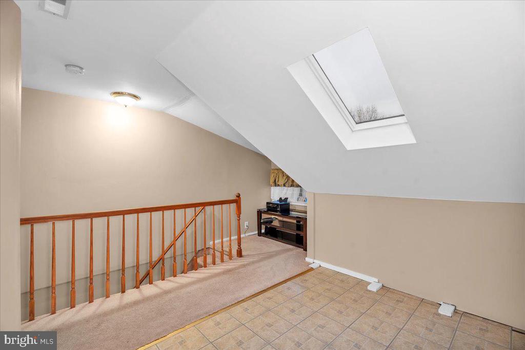 708 HIGHLAND AVENUE
