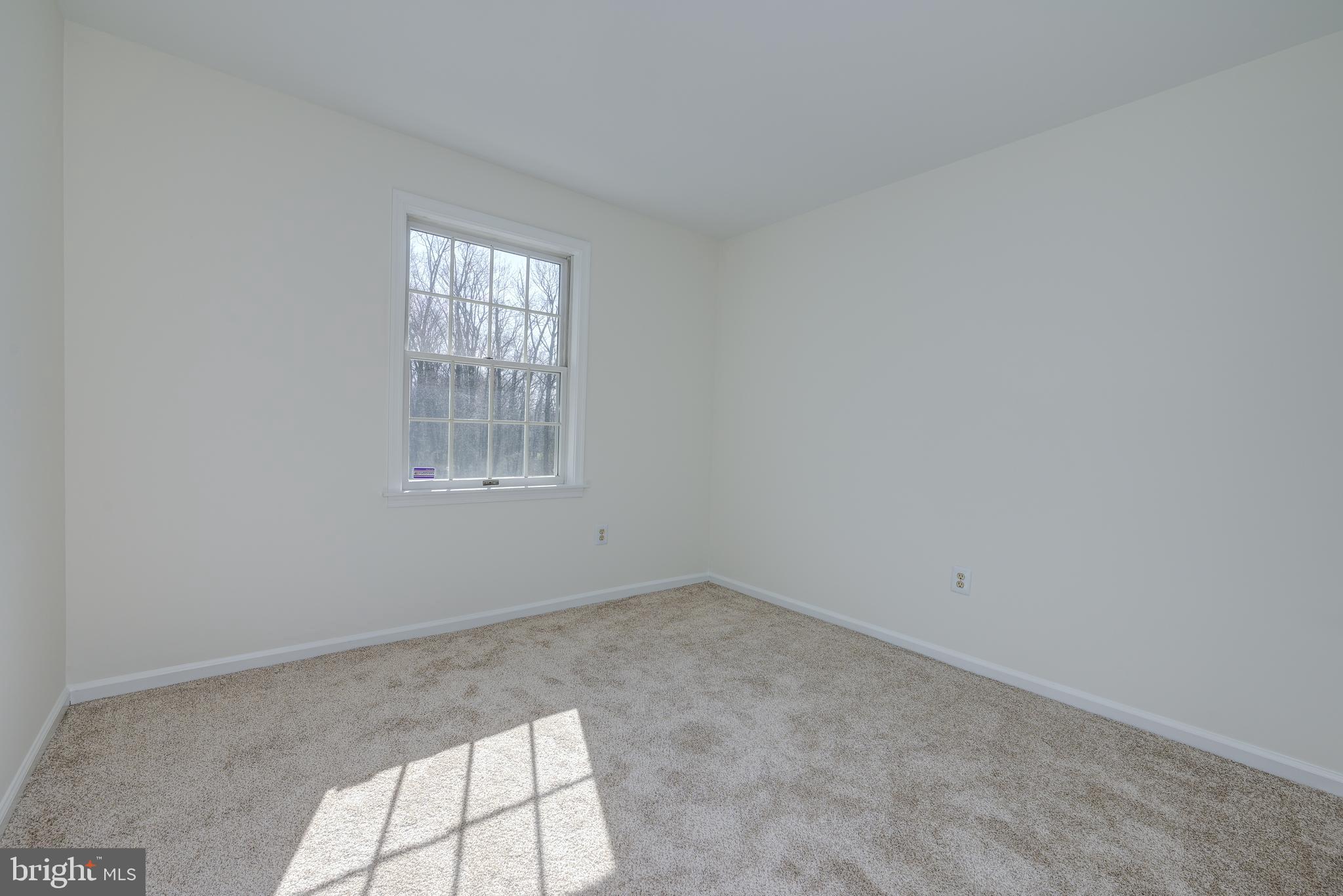 33 Eraser Rd