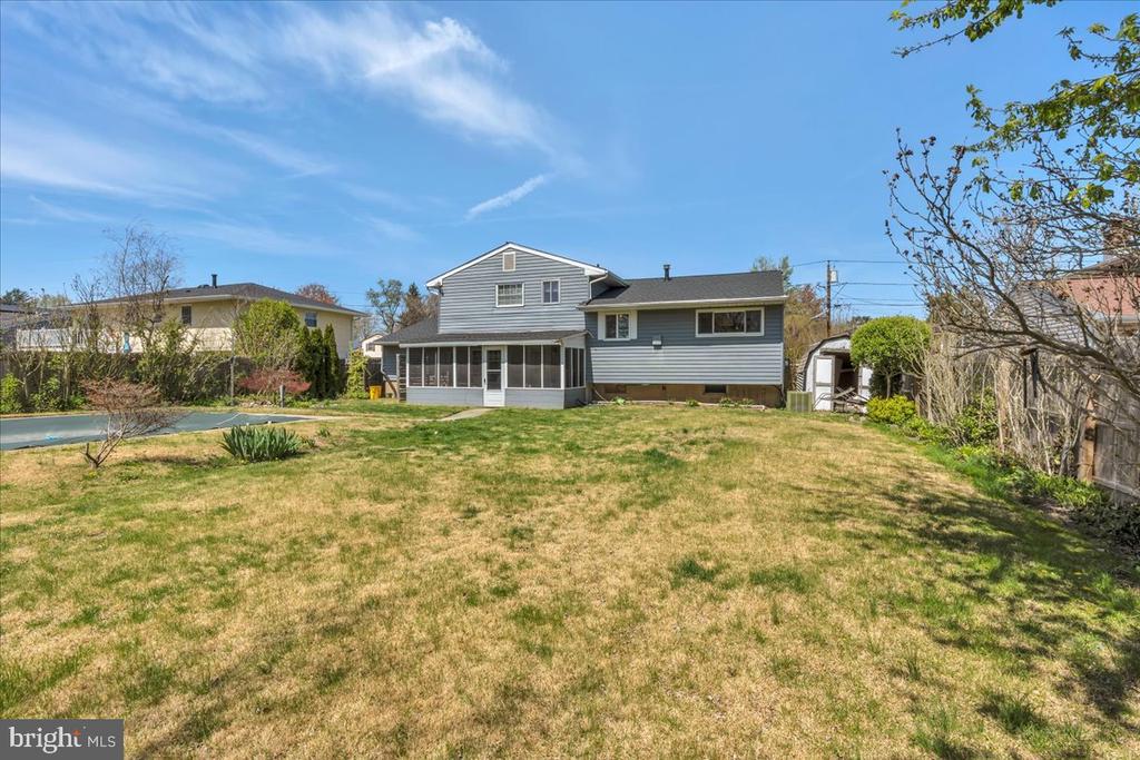 48 DARTMOUTH DRIVE