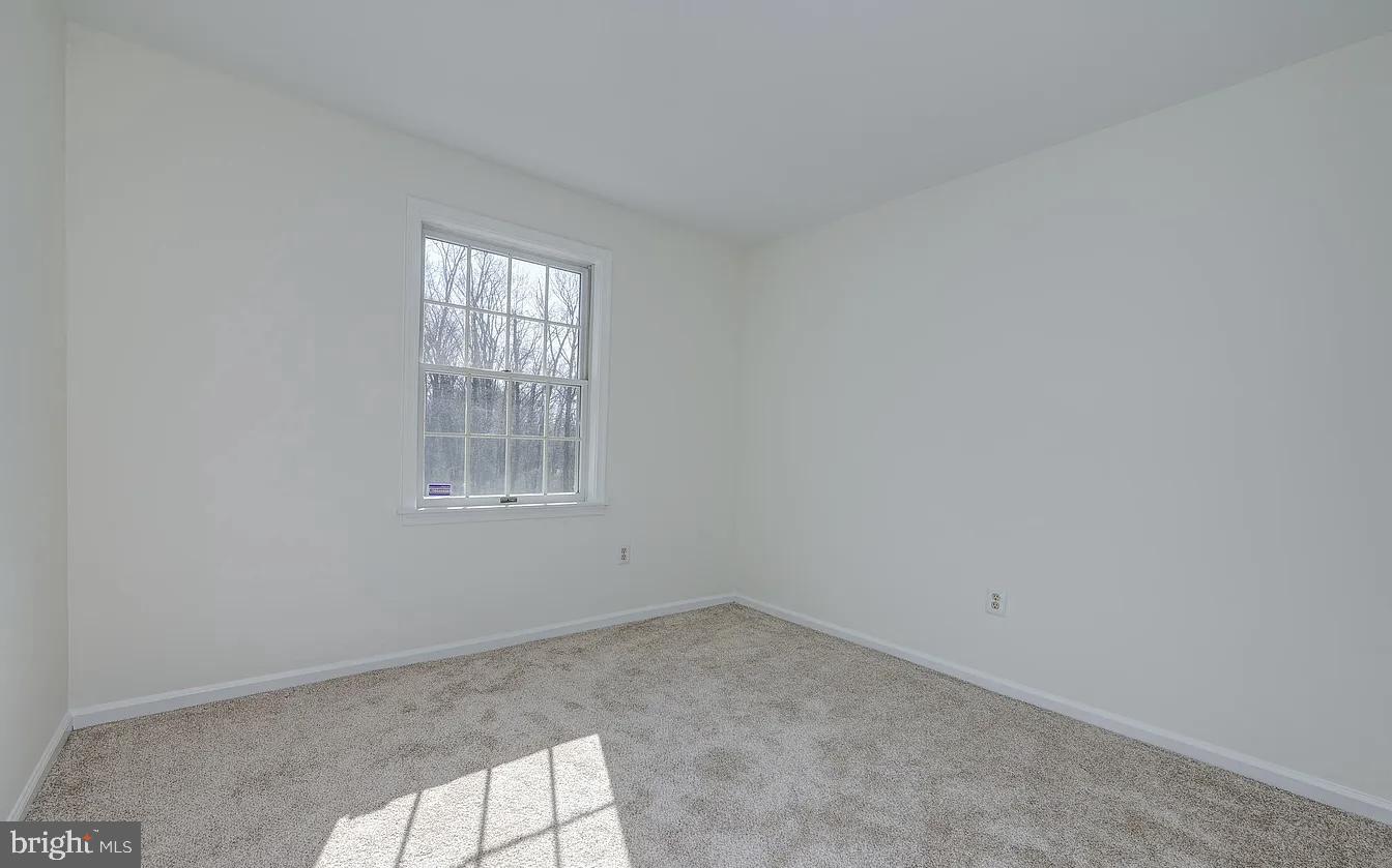 33 ERASER RD
