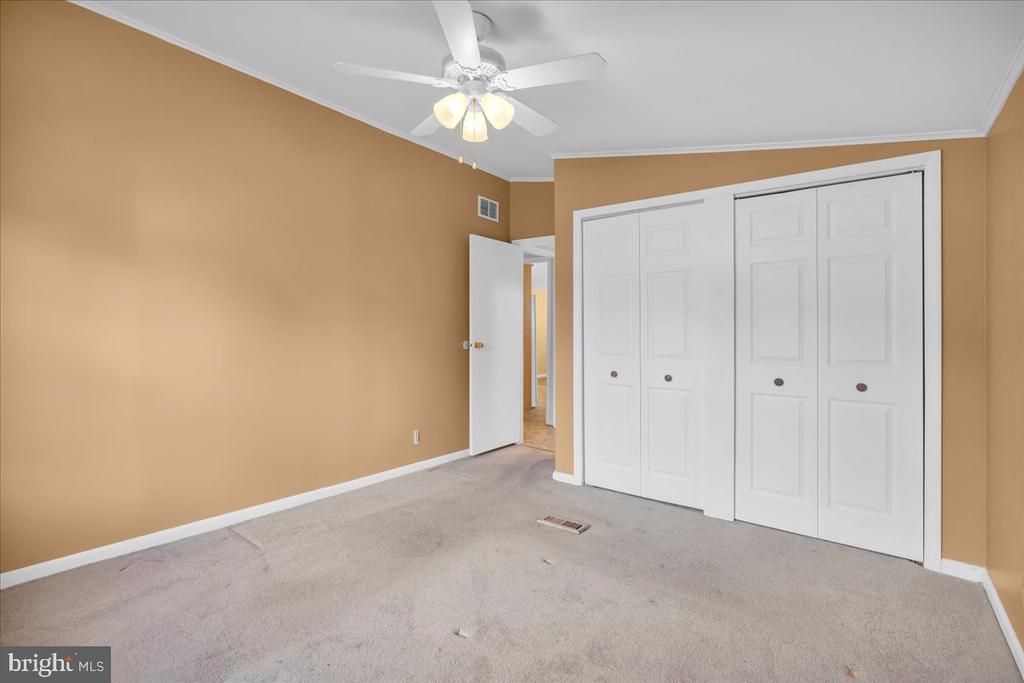 738 SABLE LANE