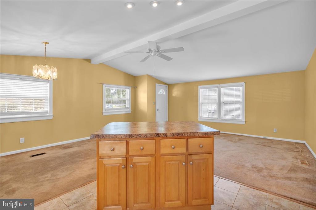 738 SABLE LANE