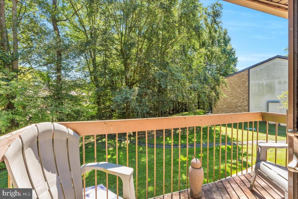 115 E KINGS HIGHWAY Unit: 442