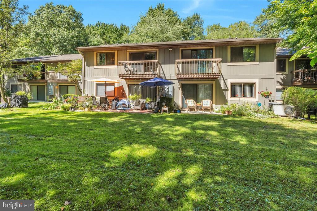 115 E KINGS HIGHWAY Unit: 442