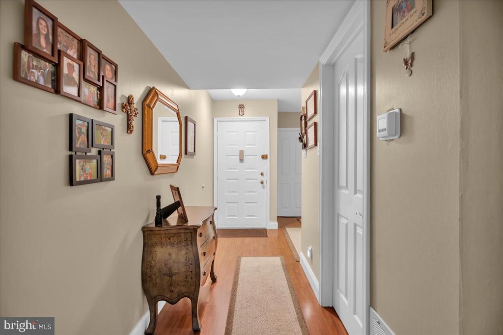 115 E KINGS HIGHWAY Unit: #443
