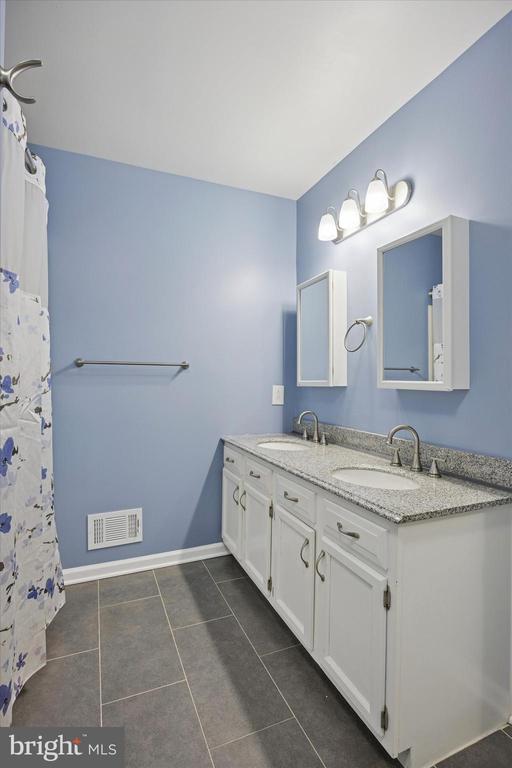 21 PARC RIDGE DRIVE