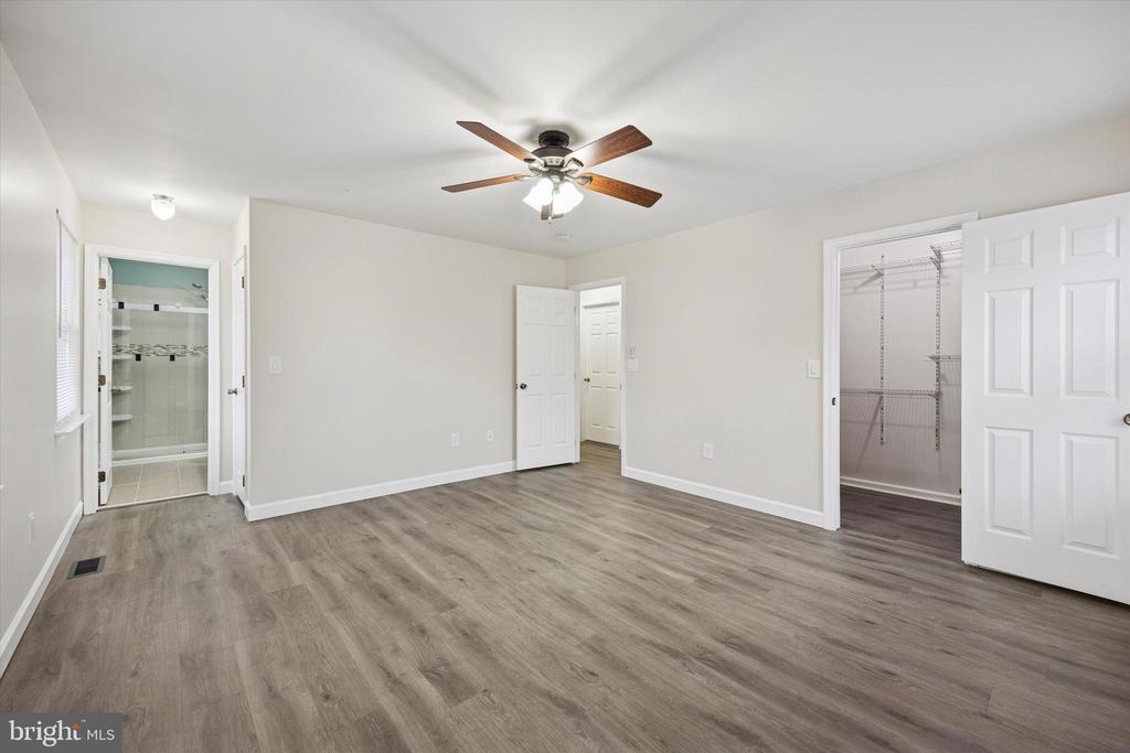 21 PARC RIDGE DRIVE