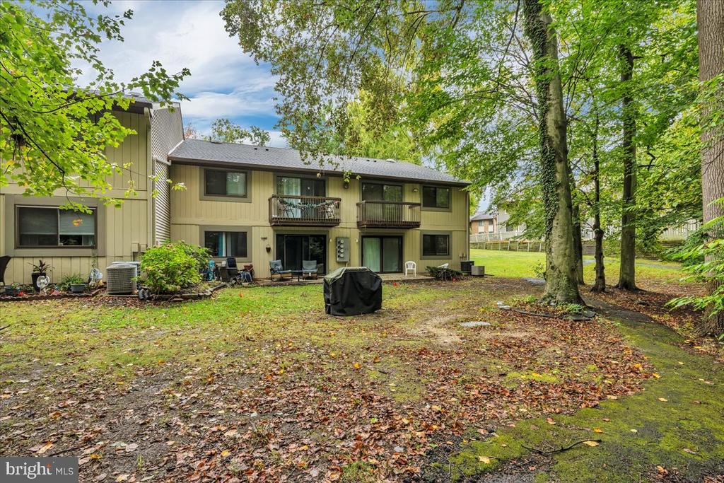 115 E KINGS HIGHWAY Unit: 187