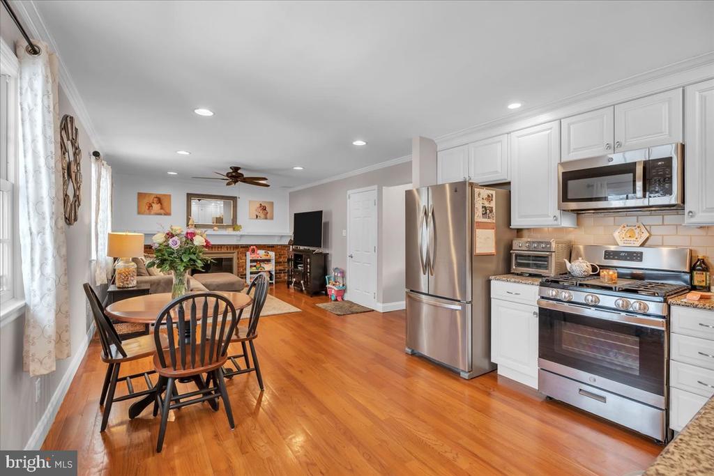 101 TARLTON COURT