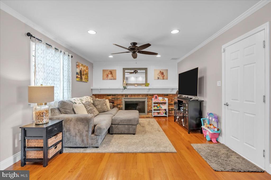 101 TARLTON COURT