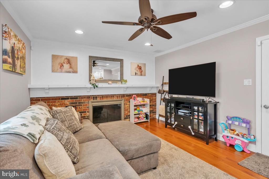 101 TARLTON COURT