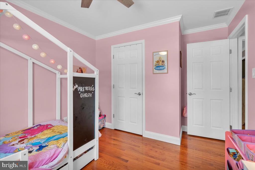 101 TARLTON COURT