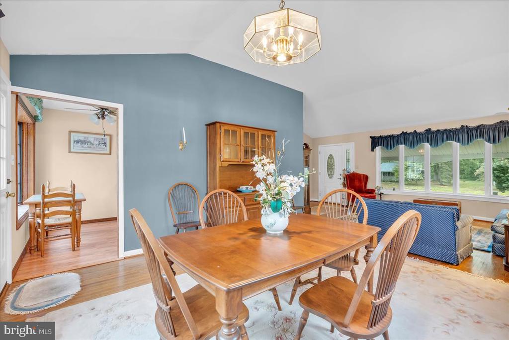 132 WEDGEWOOD DRIVE