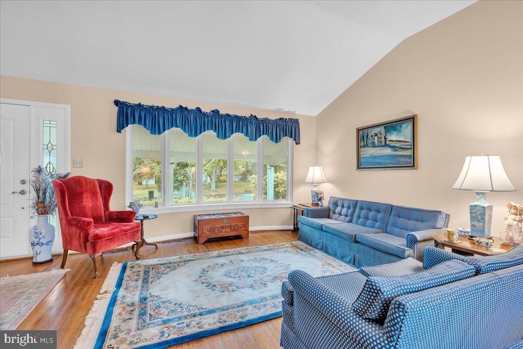 132 WEDGEWOOD DRIVE