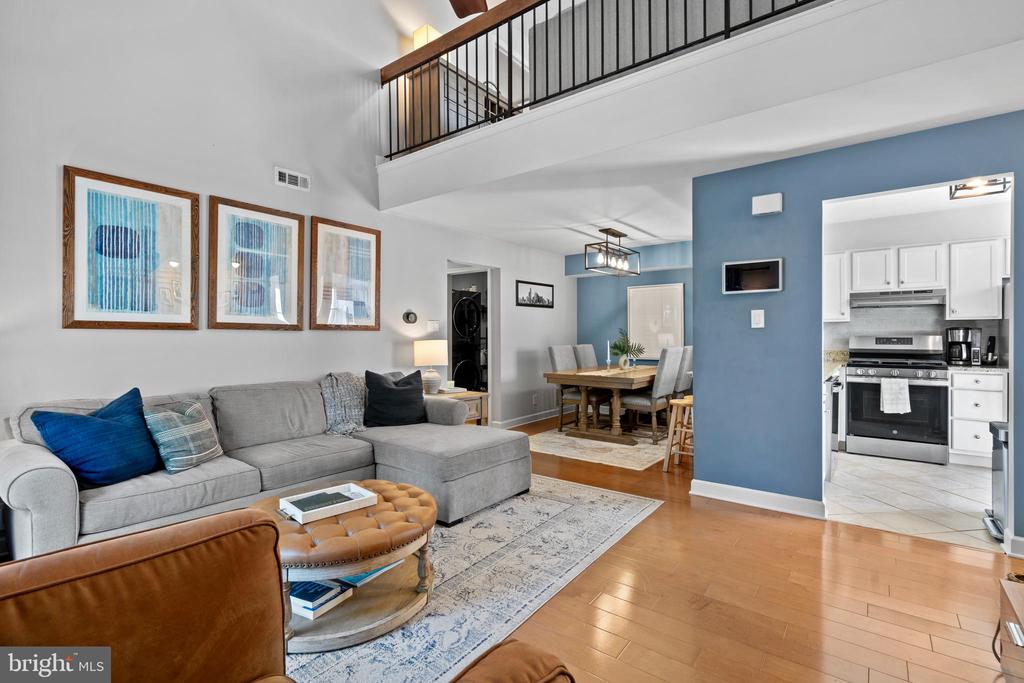 1208B YARMOUTH LANE