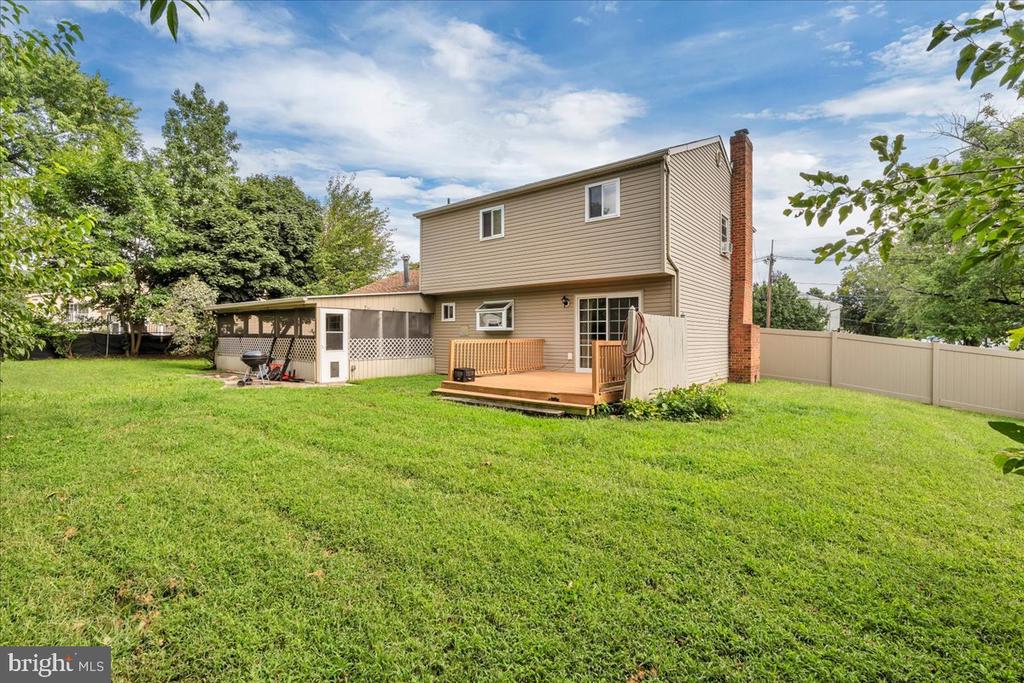 106 VILLINGER AVENUE
