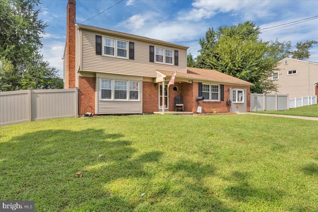 106 VILLINGER AVENUE