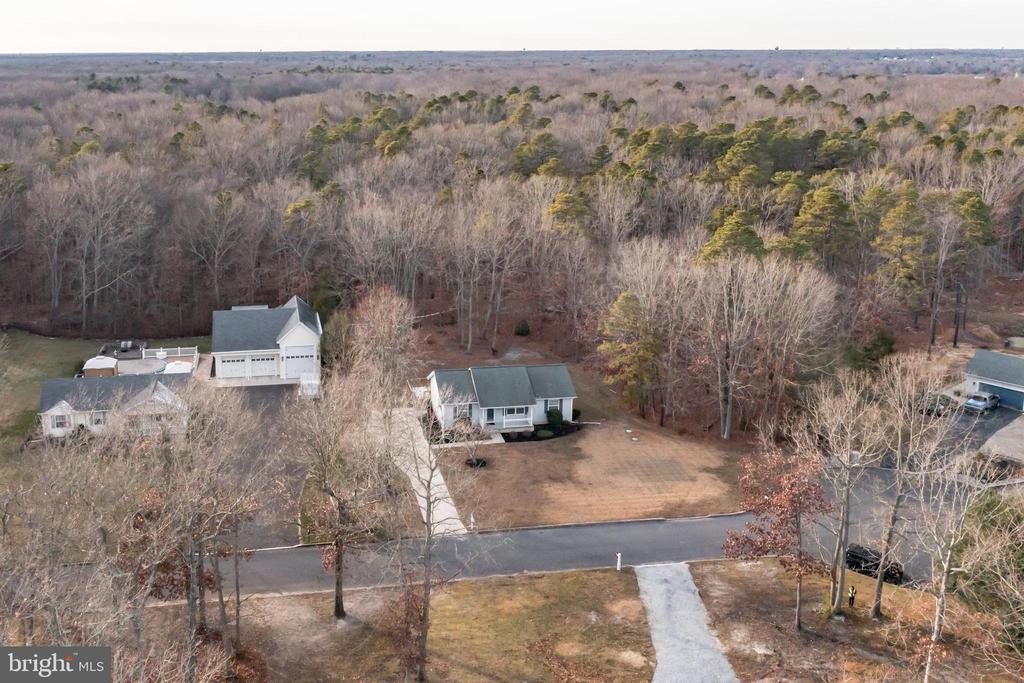 3160 DEERBERRY COURT