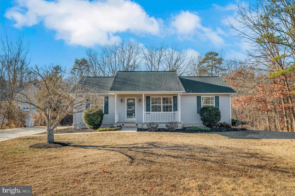 3160 DEERBERRY COURT