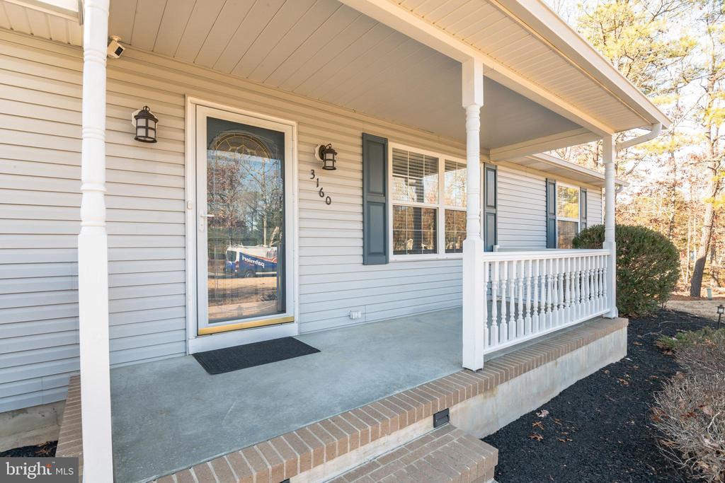 3160 DEERBERRY COURT