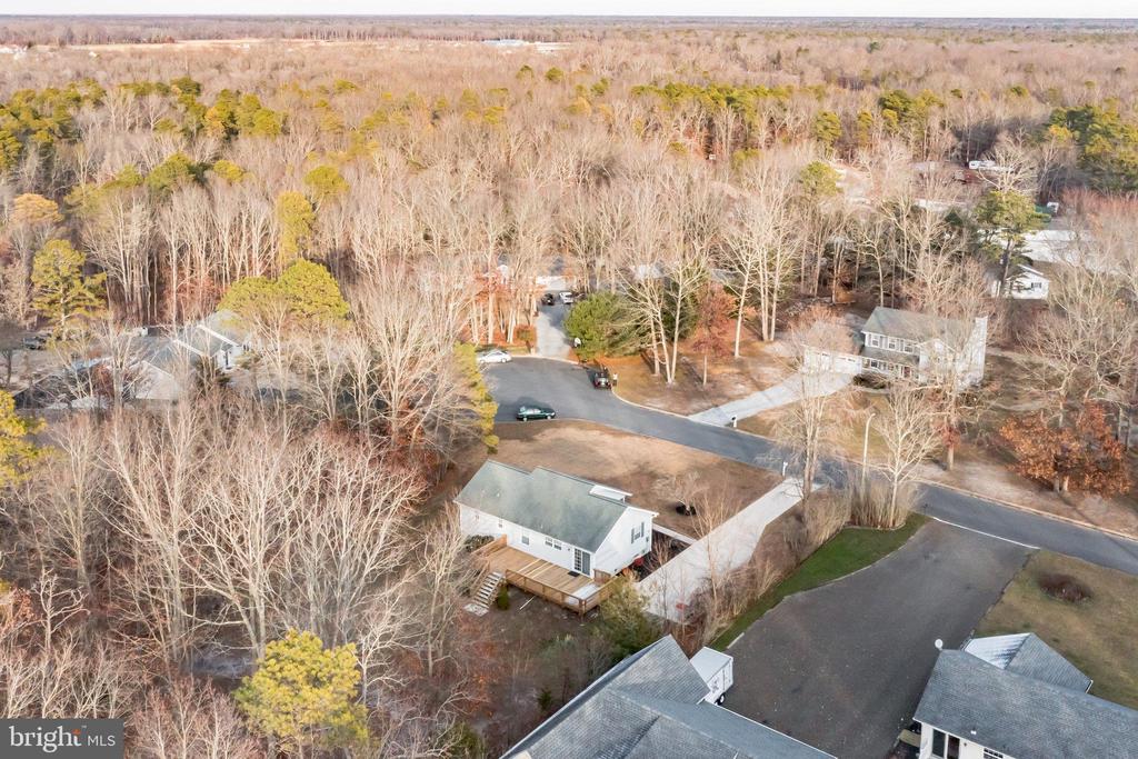 3160 DEERBERRY COURT