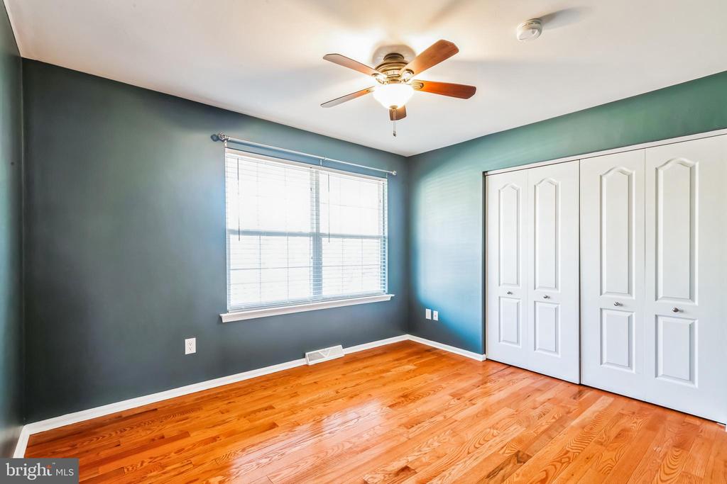 3160 DEERBERRY COURT