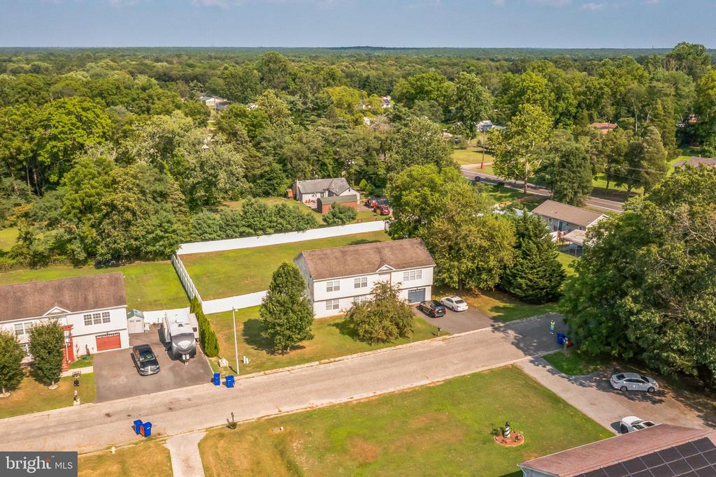 9 GREENLAWN COURT
