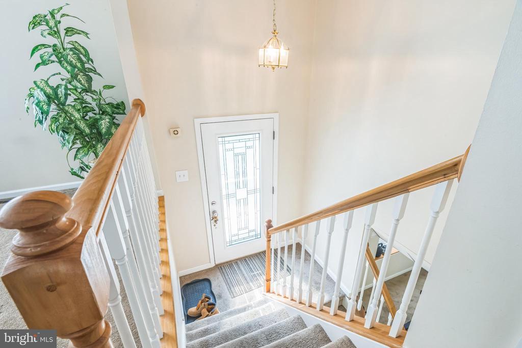 9 GREENLAWN COURT