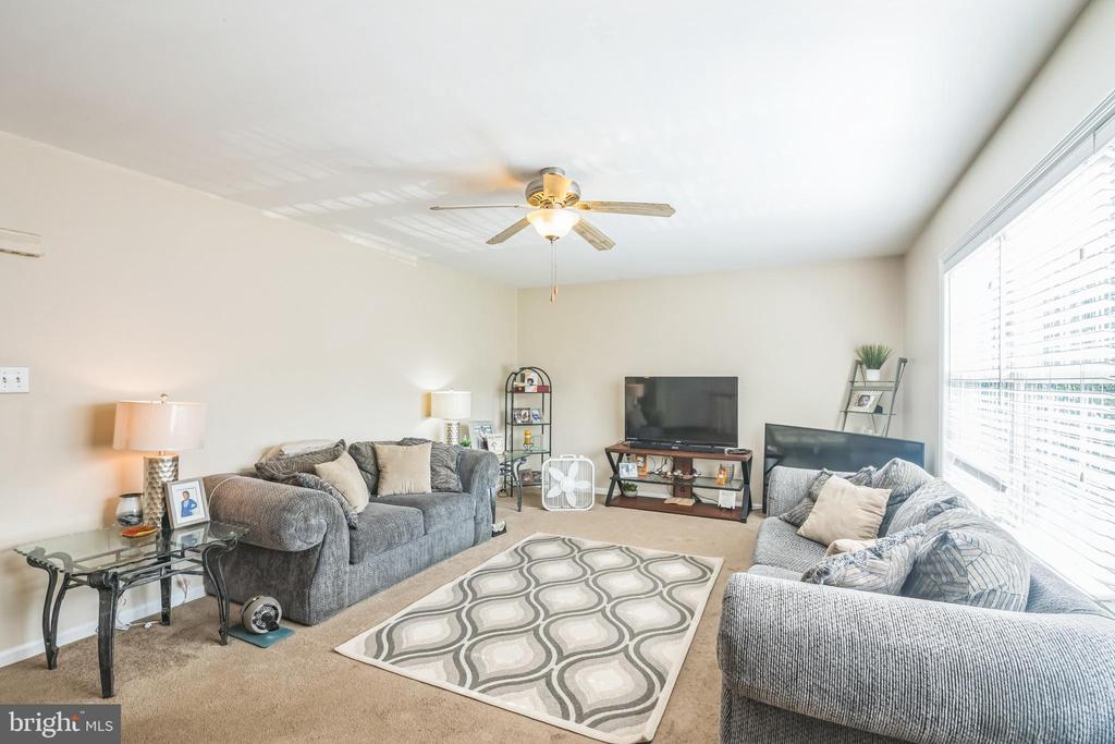 9 GREENLAWN COURT