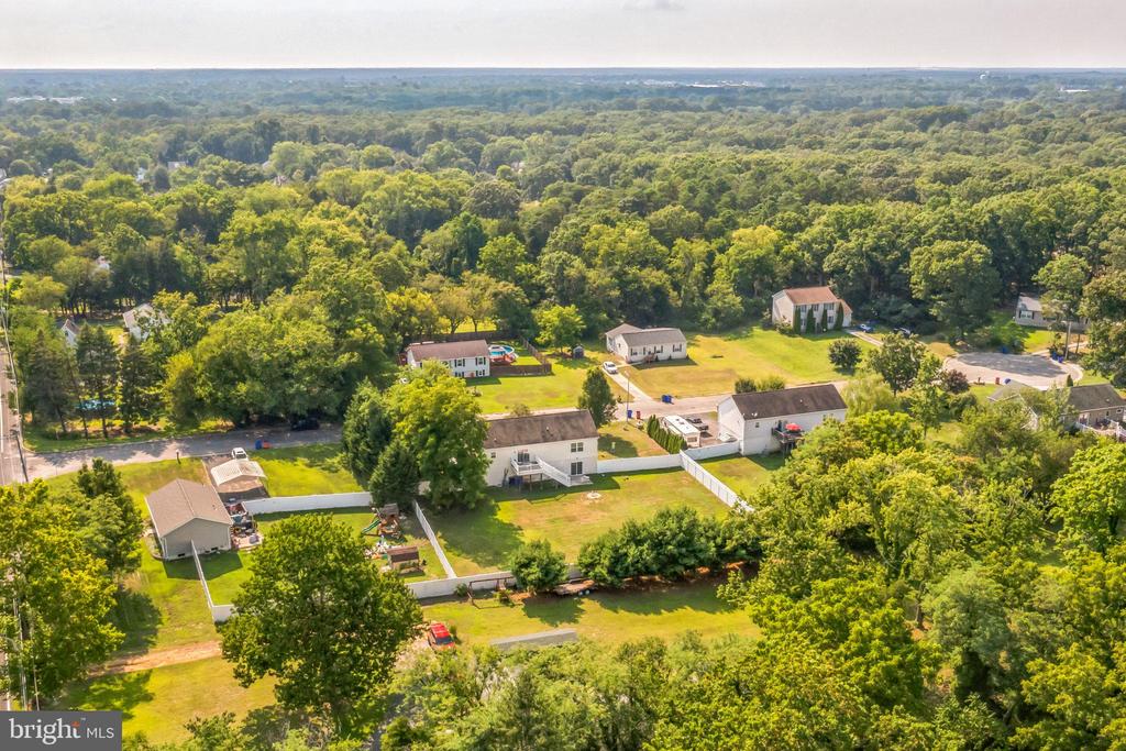 9 GREENLAWN COURT