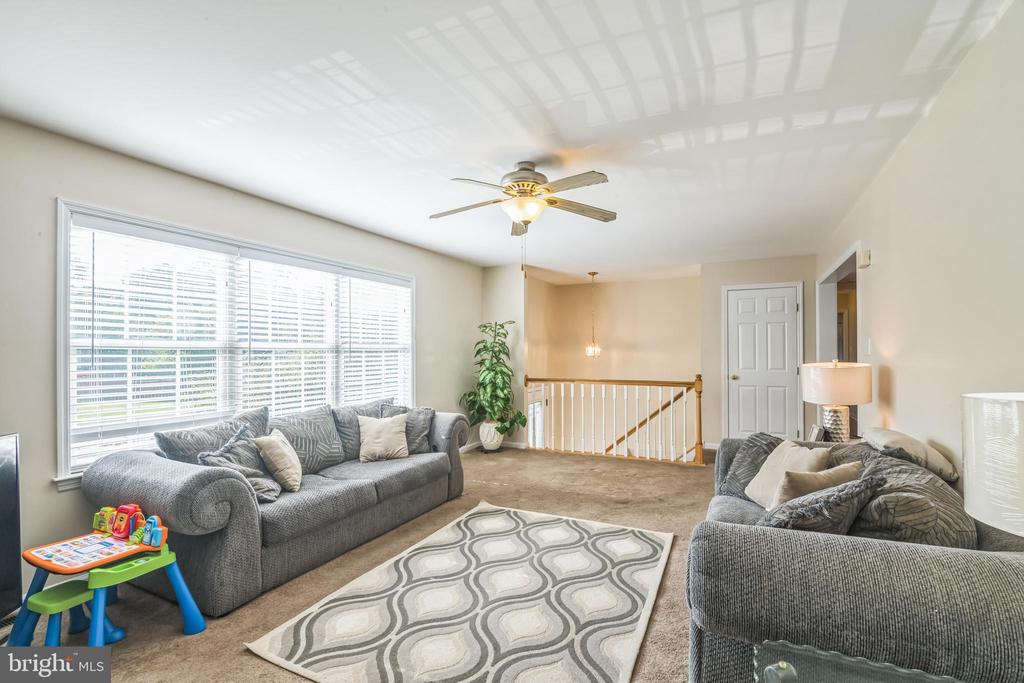 9 GREENLAWN COURT