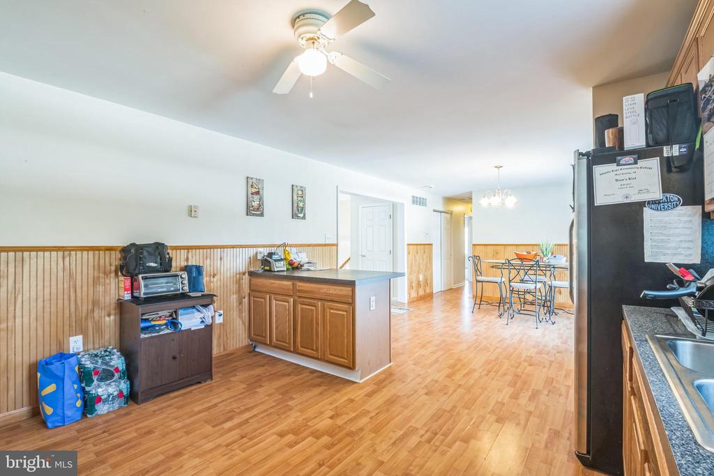 9 GREENLAWN COURT