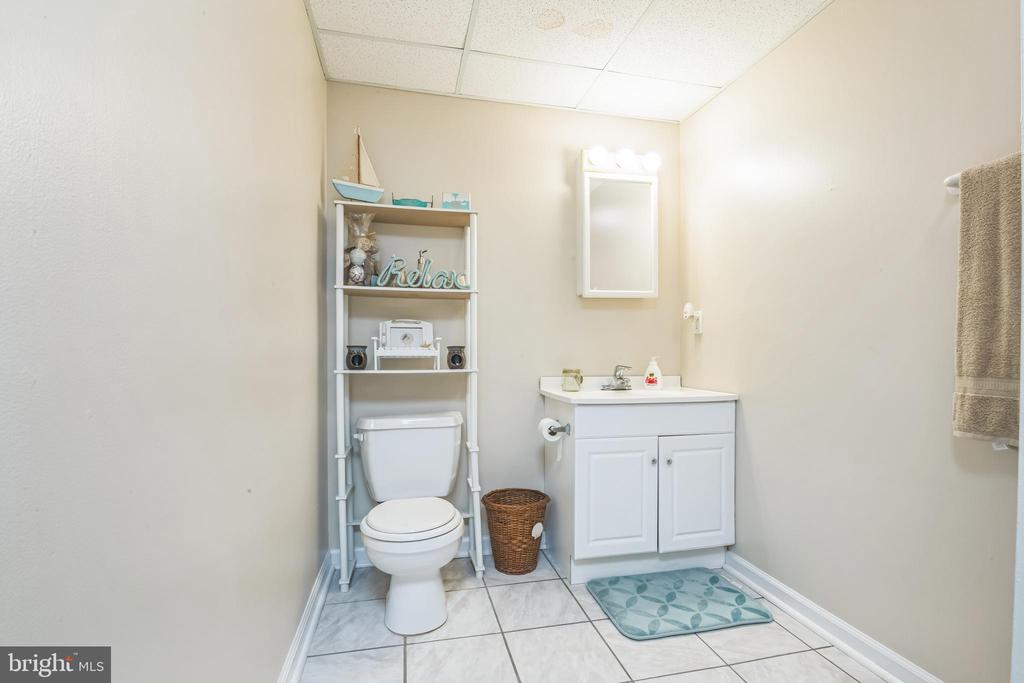 9 GREENLAWN COURT