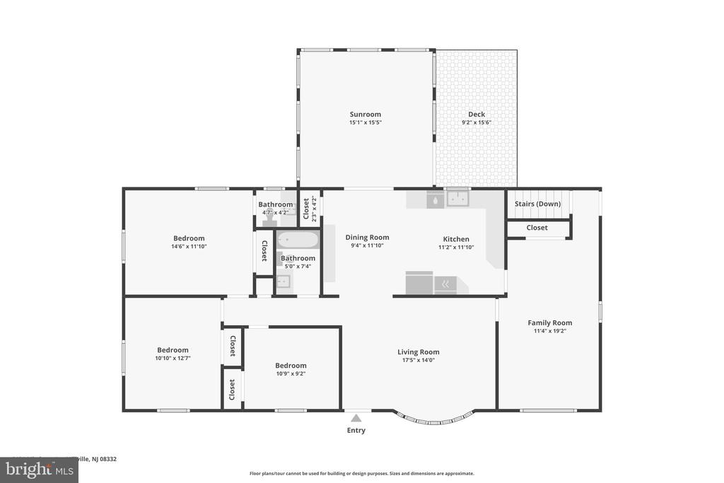 2431 MISTLETOE LANE