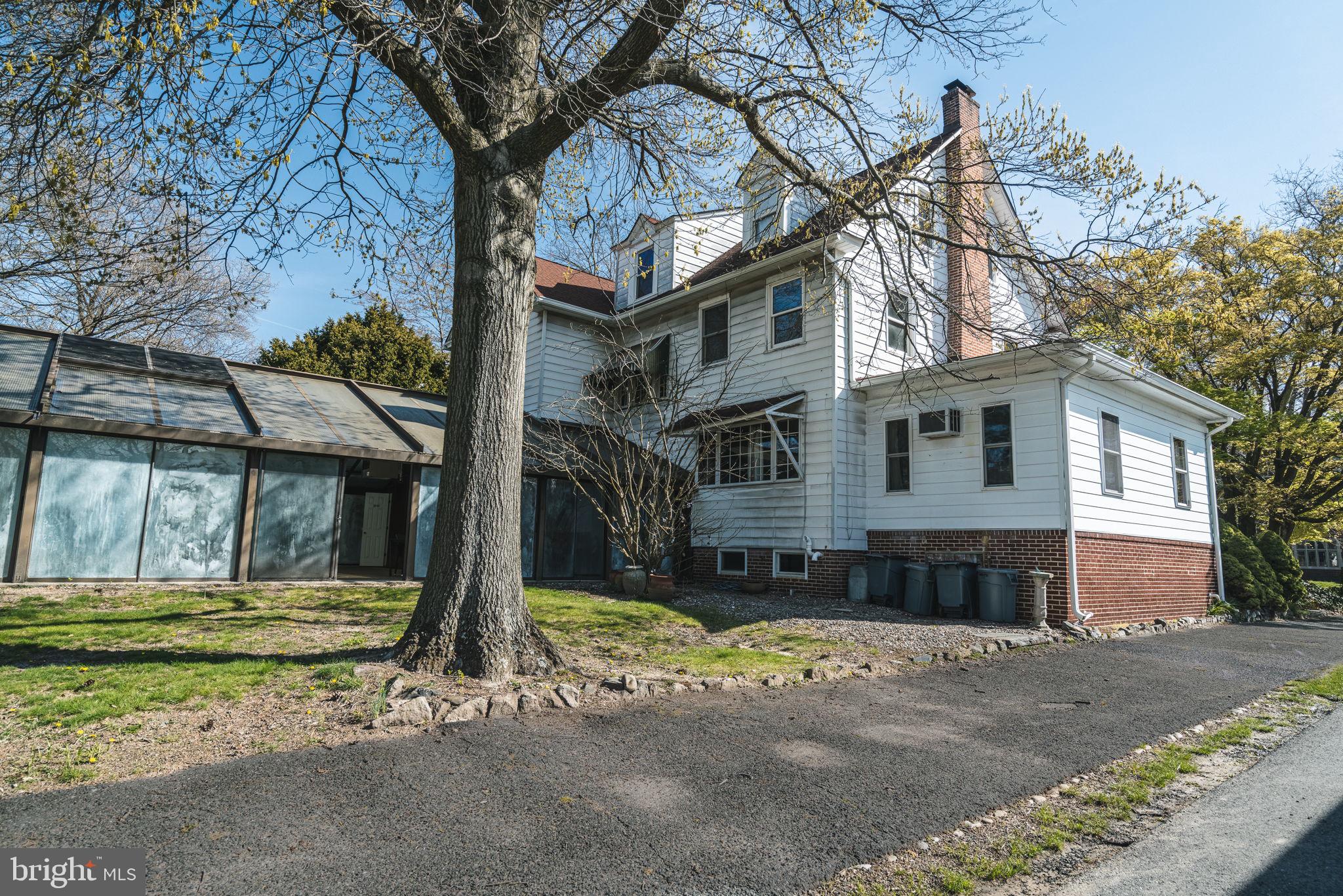 108 Greenleigh Ct