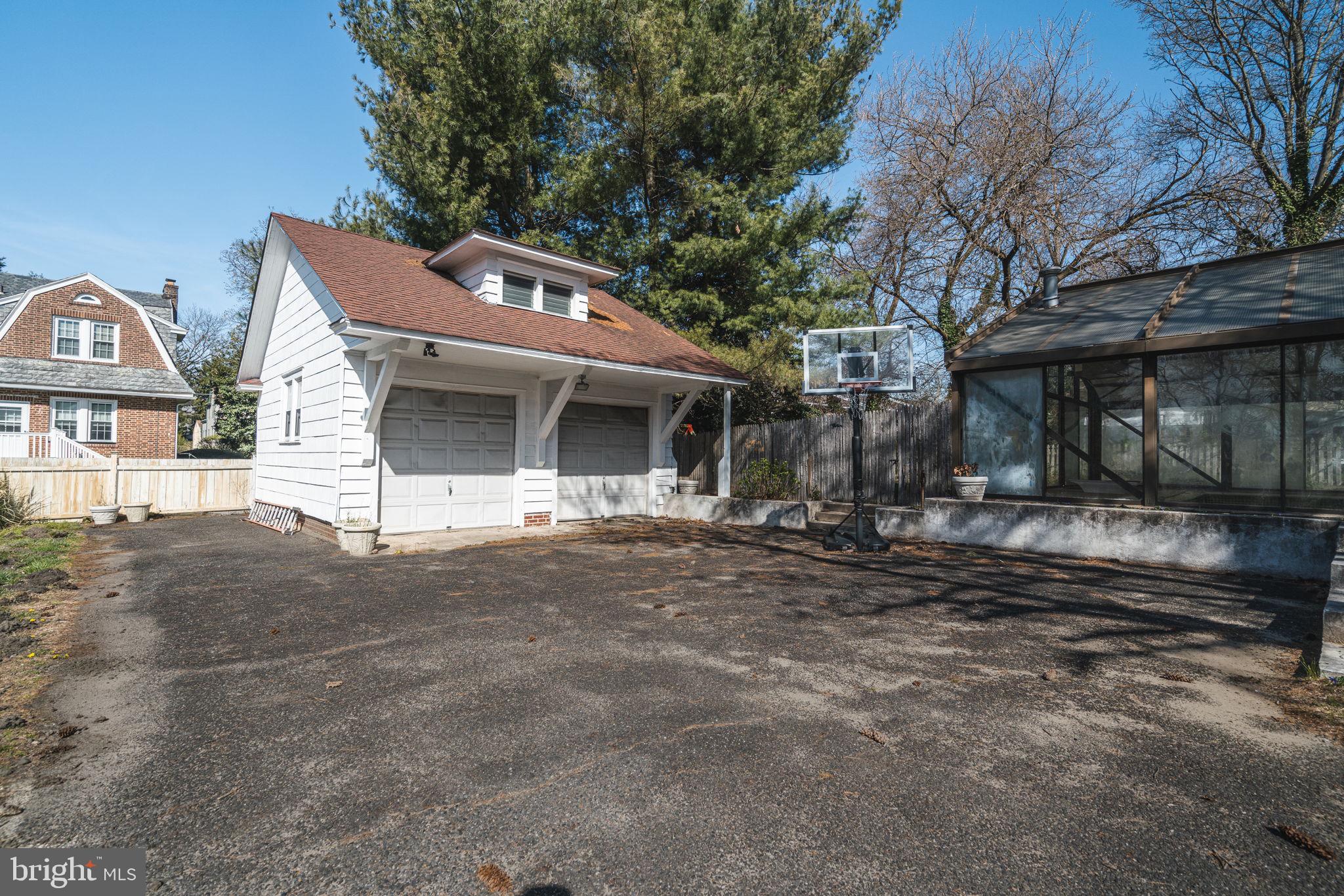 108 Greenleigh Ct