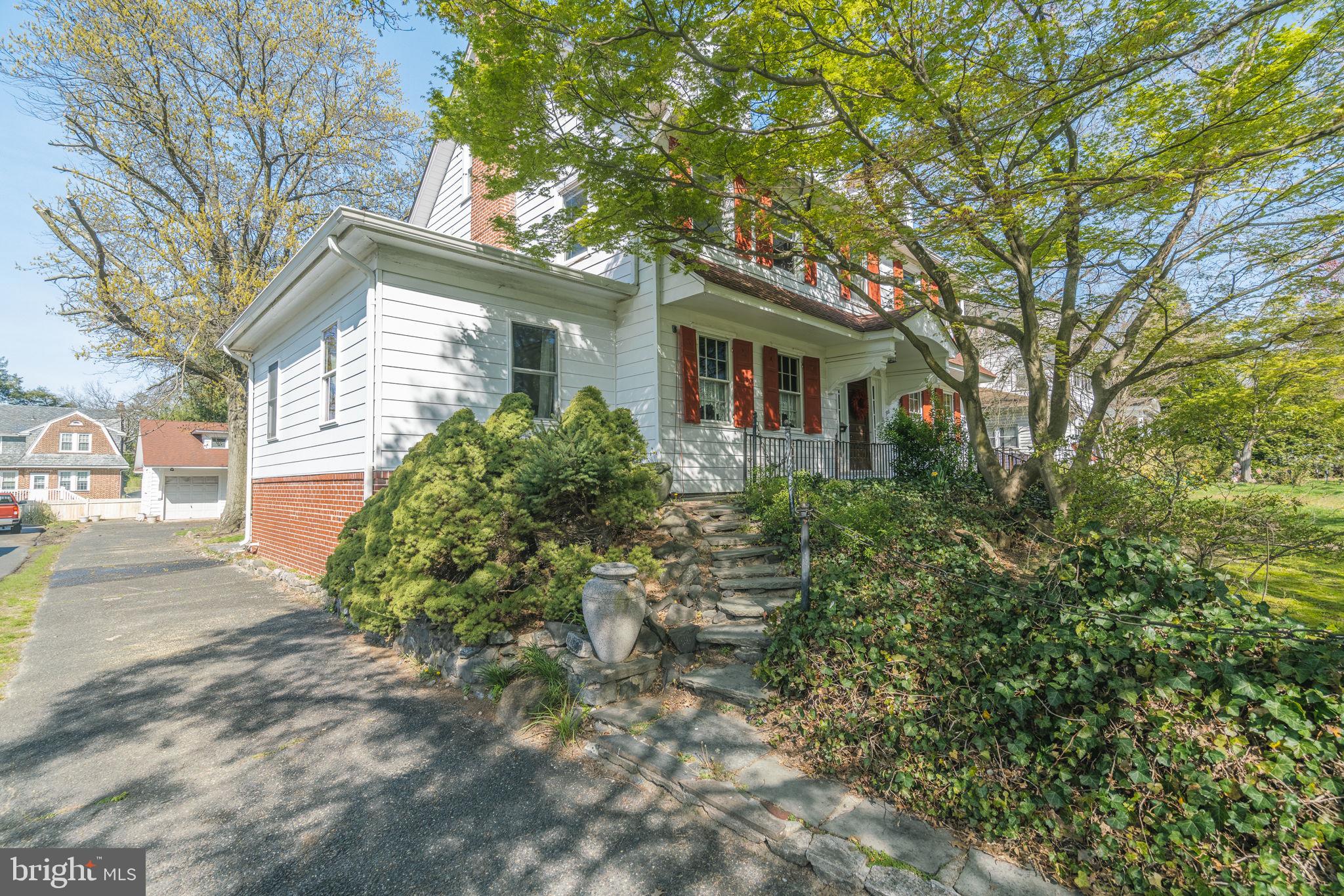 108 Greenleigh Ct