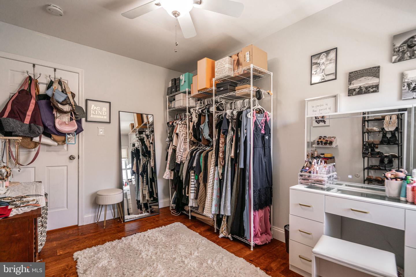 12 E Maple Ave #C13