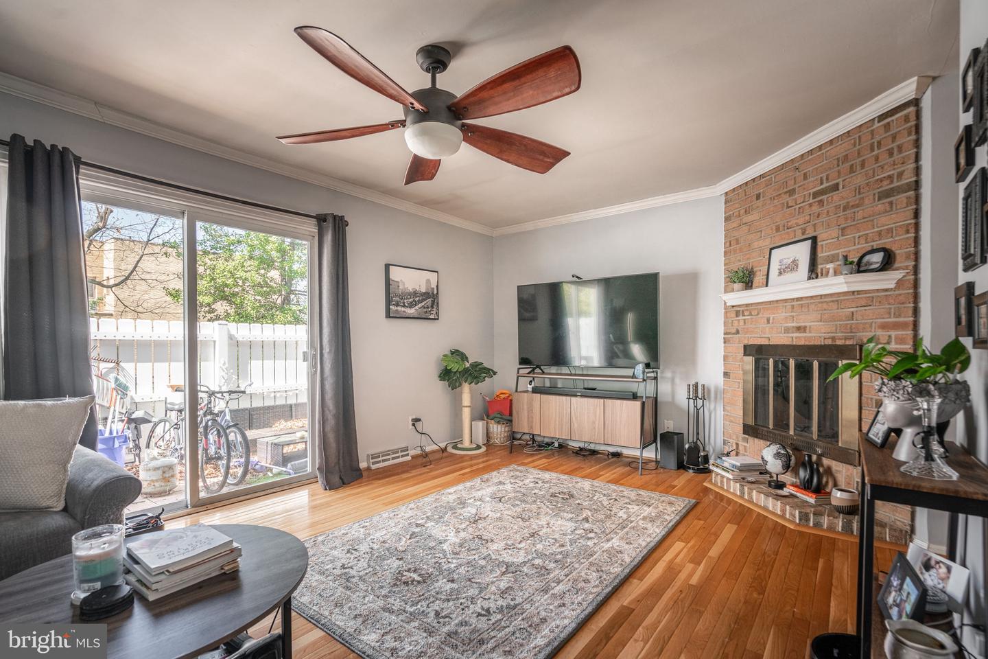 12 E Maple Ave #C13
