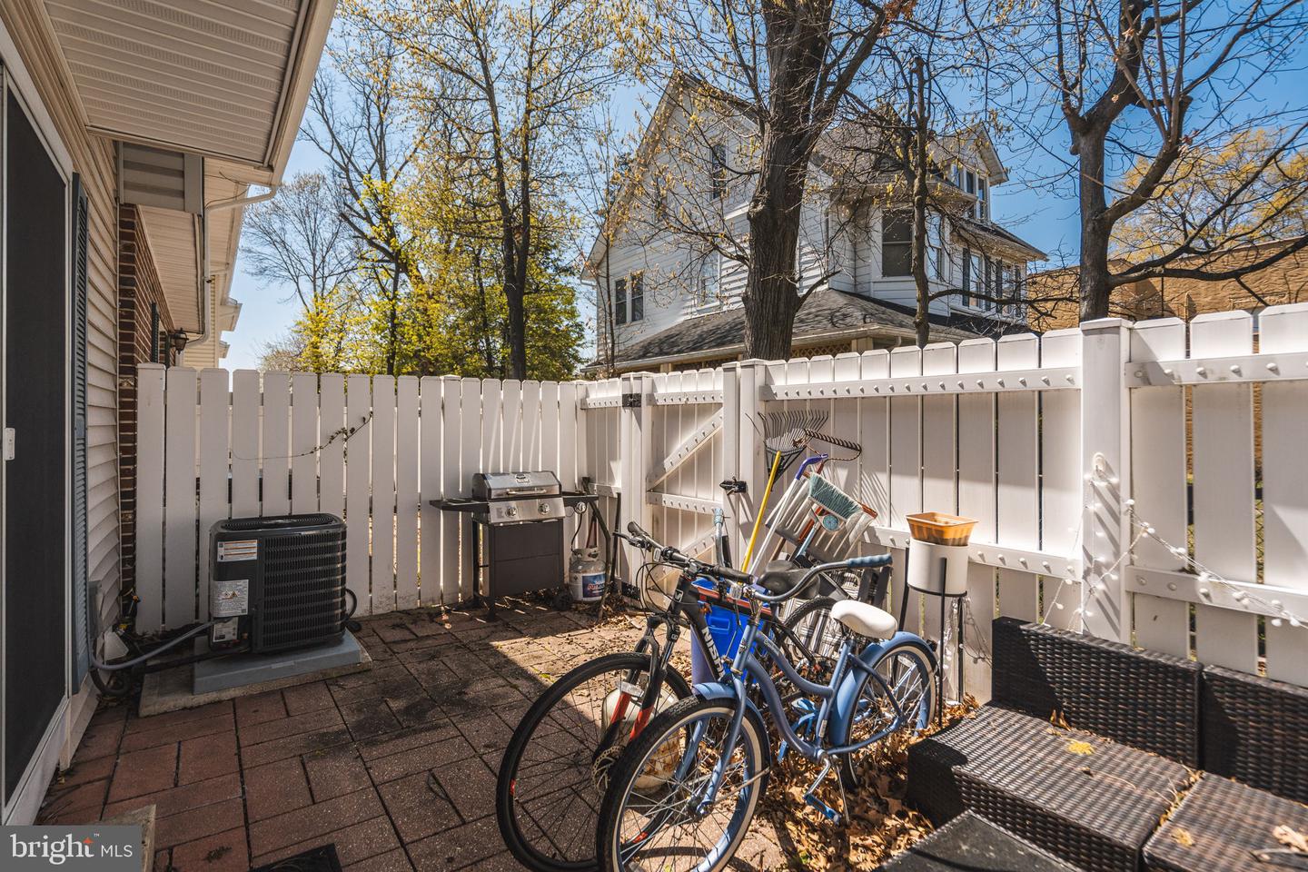 12 E Maple Ave #C13