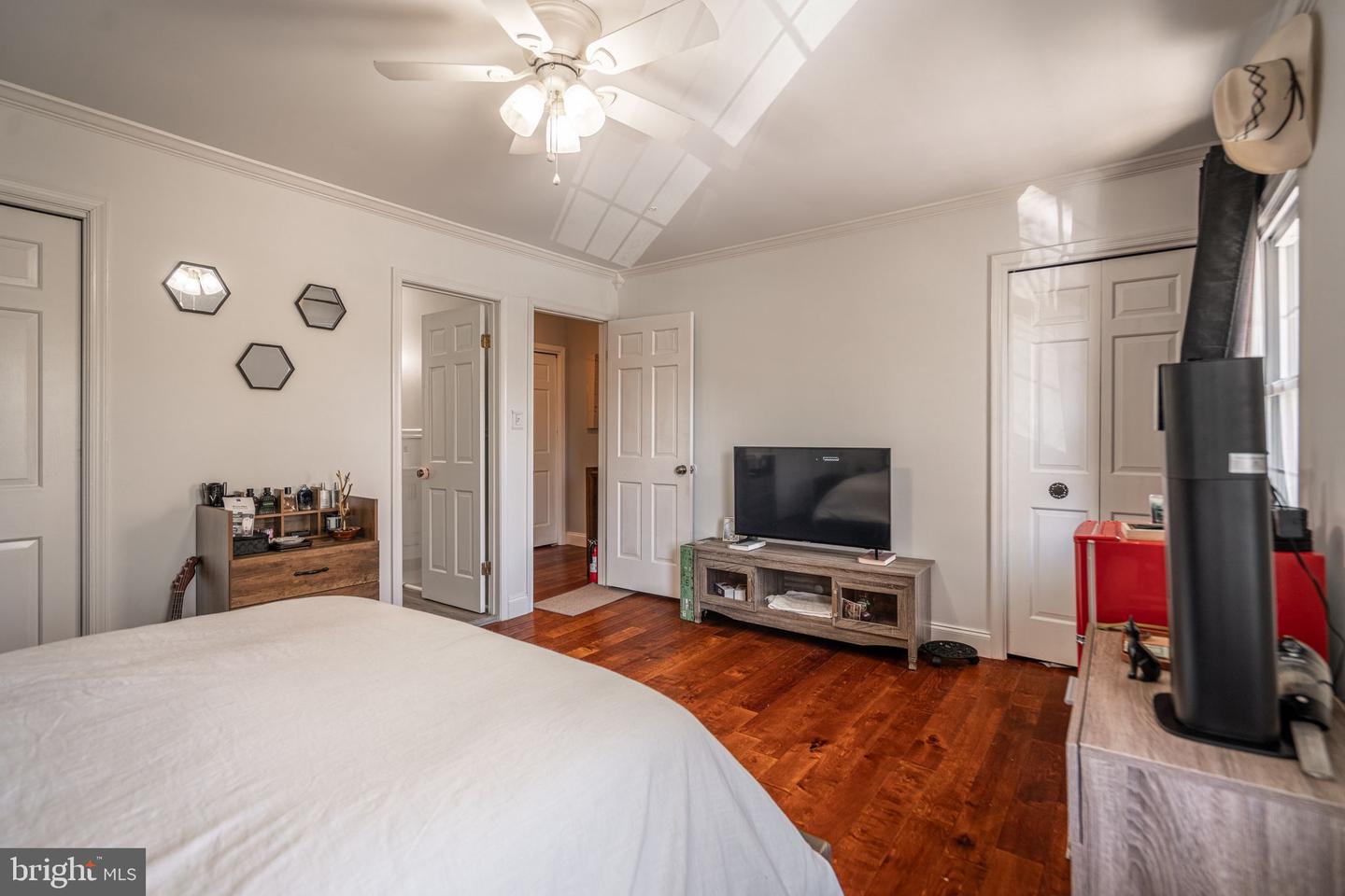 12 E Maple Ave #C13