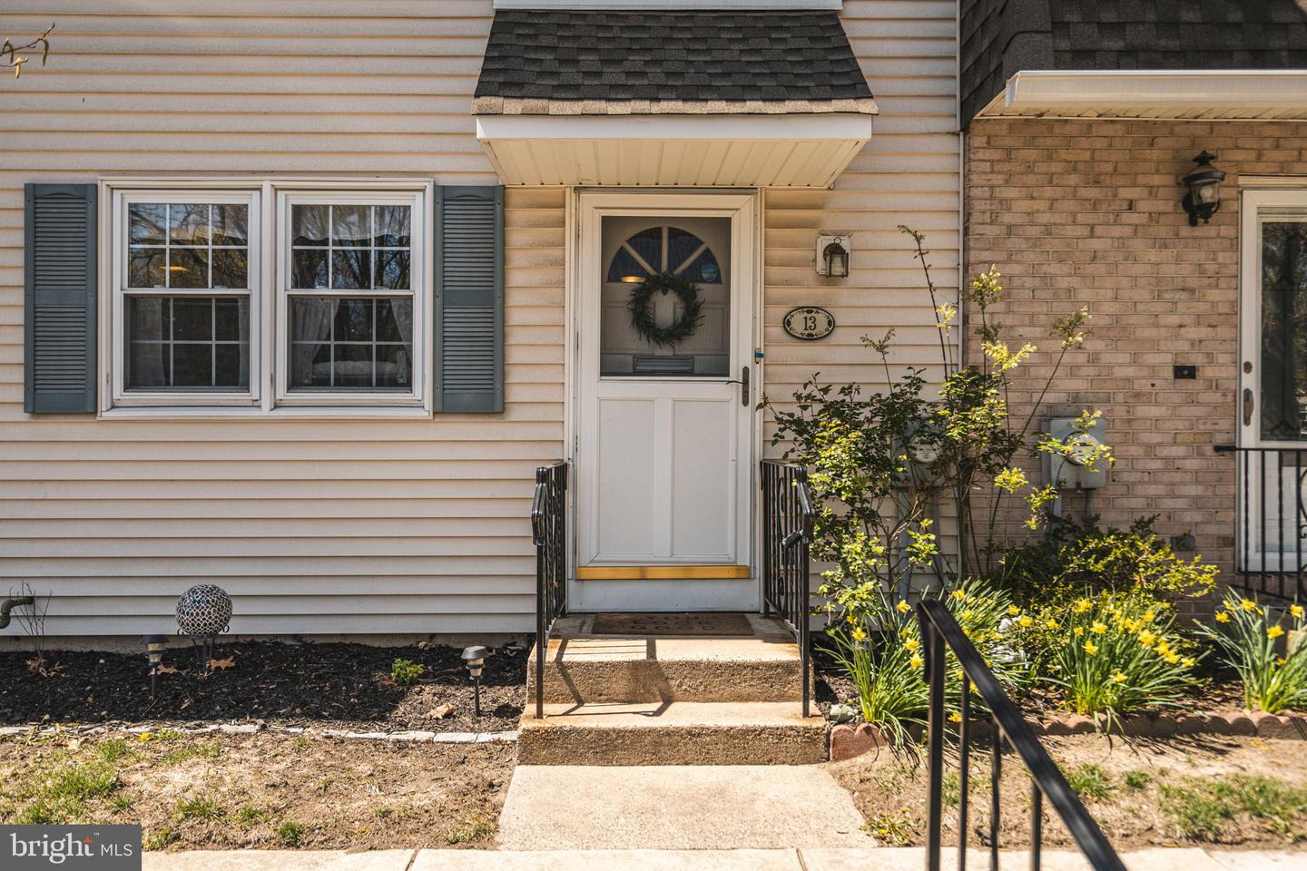 12 E Maple Ave #C13