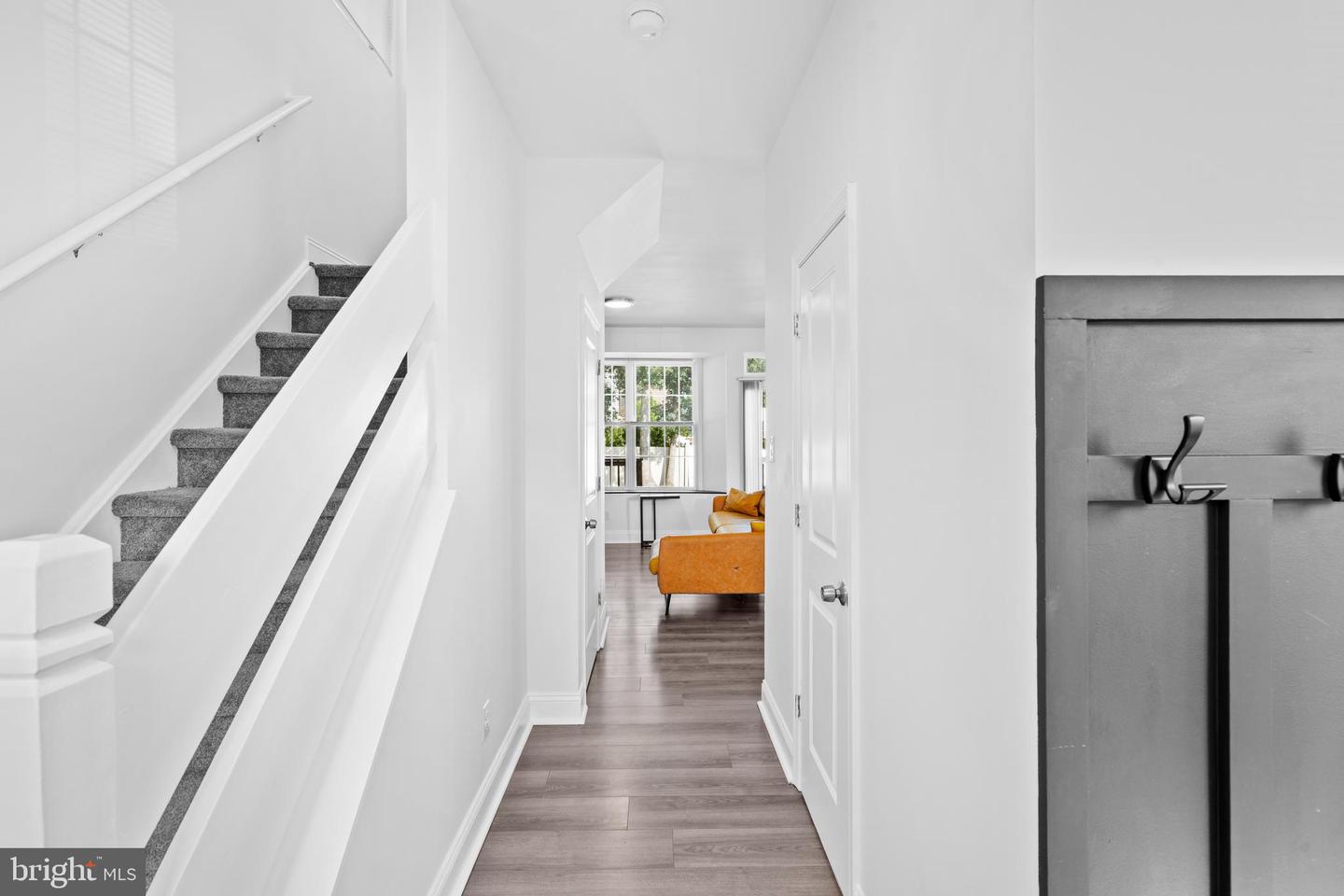 10 Morris Dr